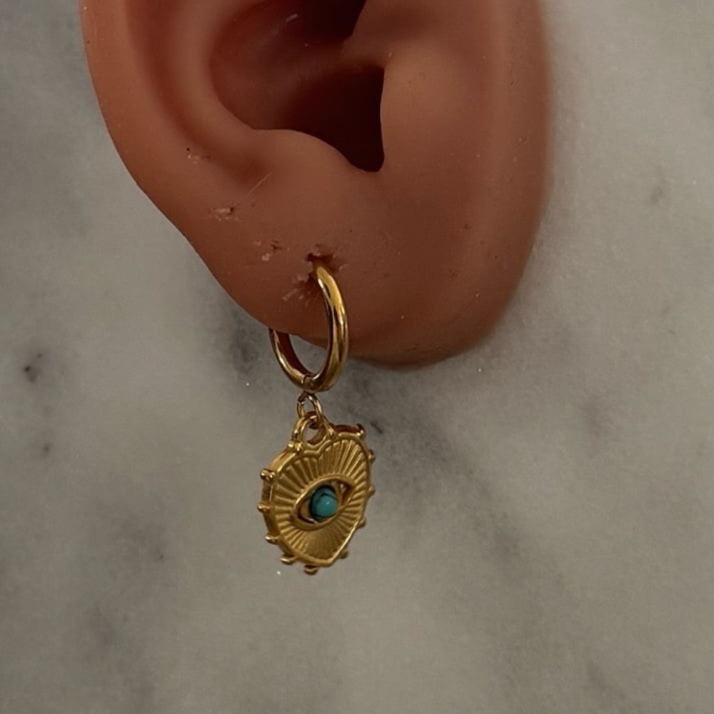 Gold Turquoise Heart Evil Eye Pendant Hoop Earrings 

Brand New - Picture 3 of 3